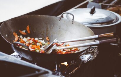 Greitpuodžiai bei keptuvės – indai gardžiam maistui gaminti